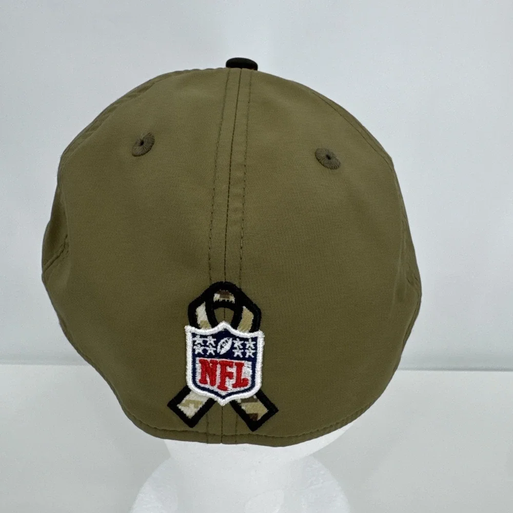 New Era 39Thirty Minnesota Vikings 2025 Salute To Service Hat Medium-Large‎ NWT